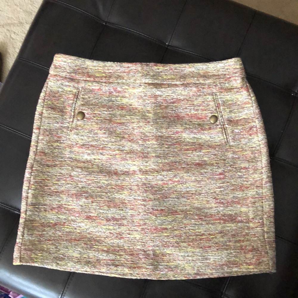 Skirt, 18” Loft Brand size 6